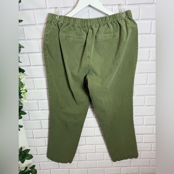 Isaac Mizrahi 18W Olive green Pants | Pull-On Comfort Fit Style - Picture 5 of 9